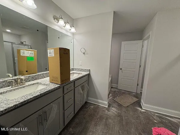 $362,900 | 4173 Olivia Circle West, Olive Branch, MS 38654