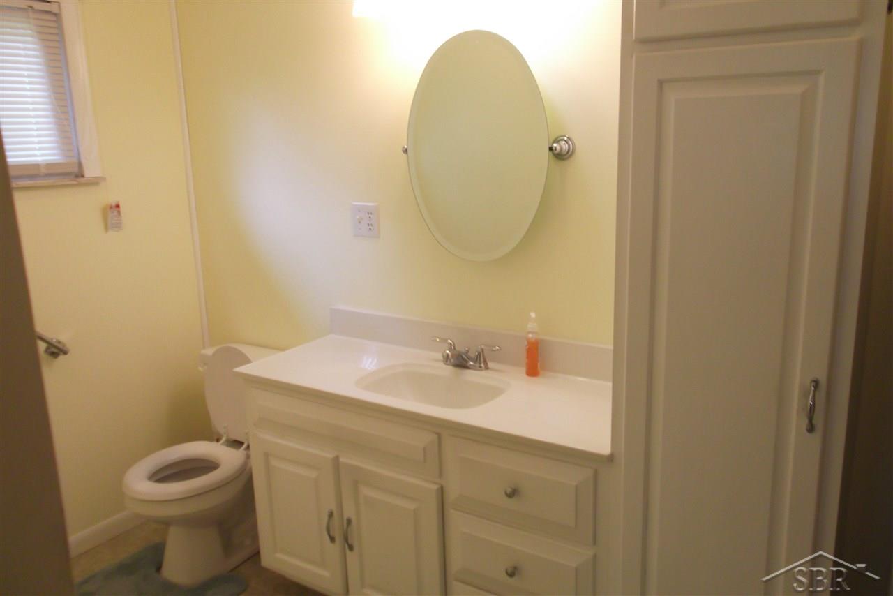 5962 Baker Road Bridgeport, MI 48722 - Photo 6 of 11 31329335-5.JPG