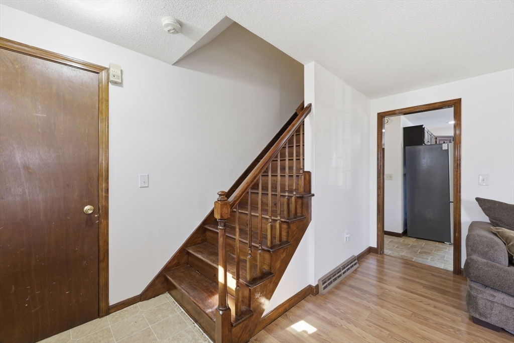 164 Arnold Avenue Springfield, MA 01119 - Photo 24 of 42
