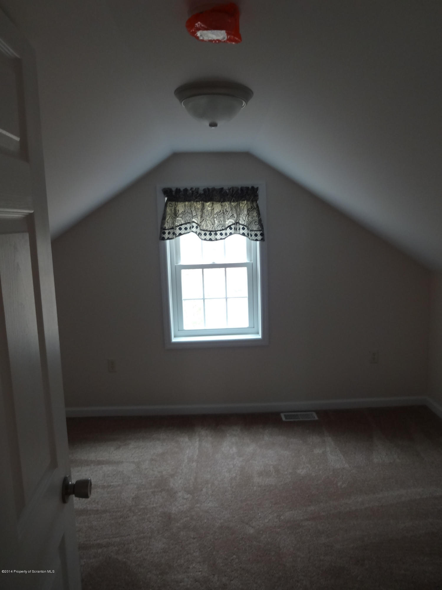 19 Sunset Road Moscow, PA 18444 - Photo 11 of 33 Gallery Image 11