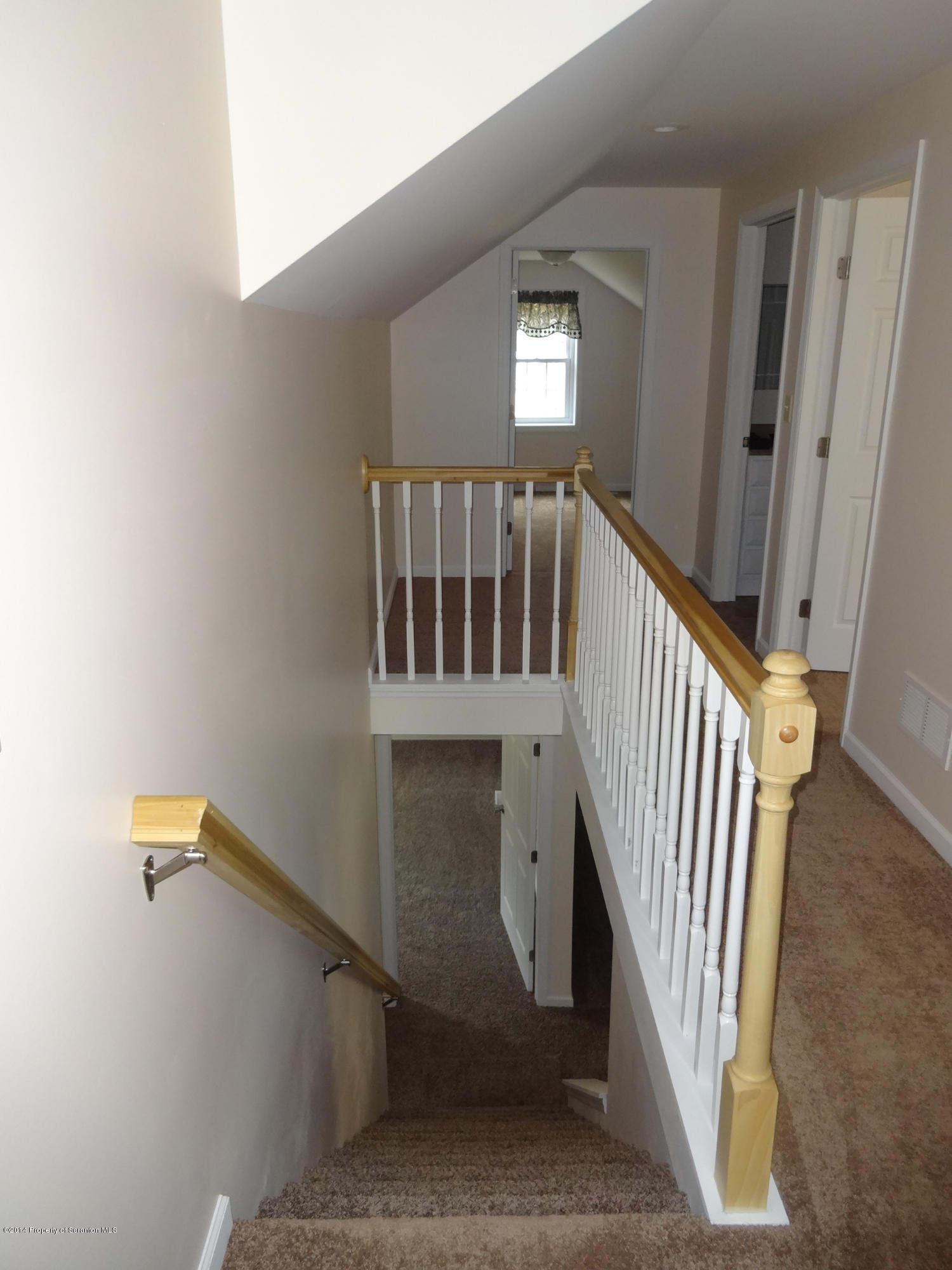 19 Sunset Road Moscow, PA 18444 - Photo 18 of 33 Gallery Image 18