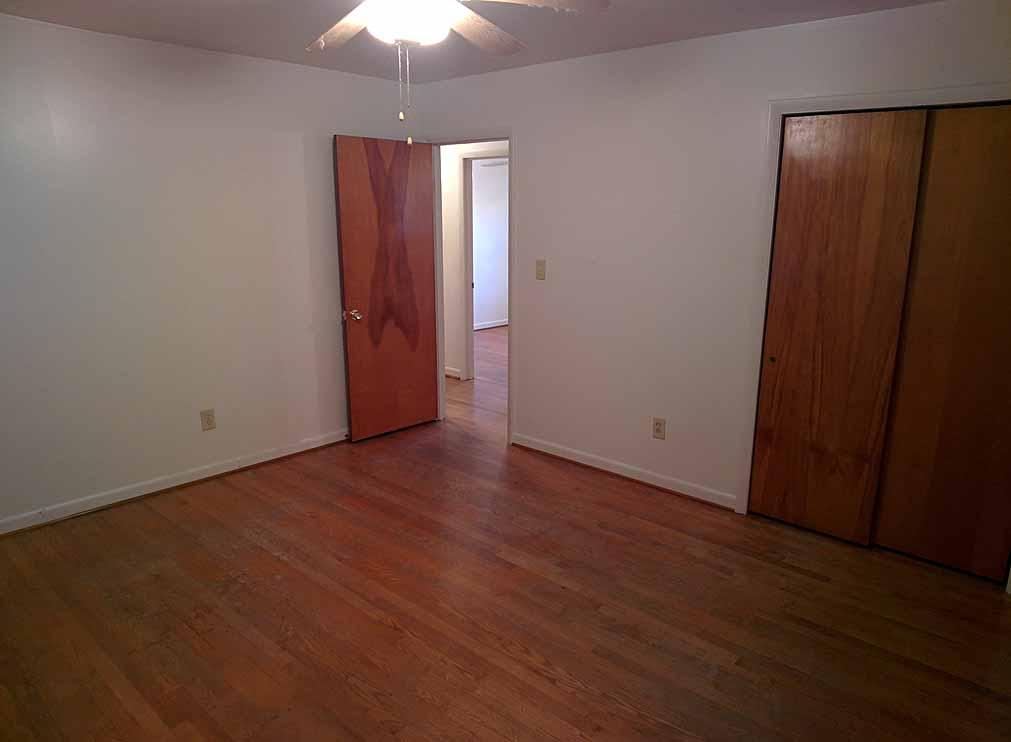 3743 Meadowlark Road Roanoke, VA 24018 - Photo 12 of 24 Bedford_va_real_estate_022