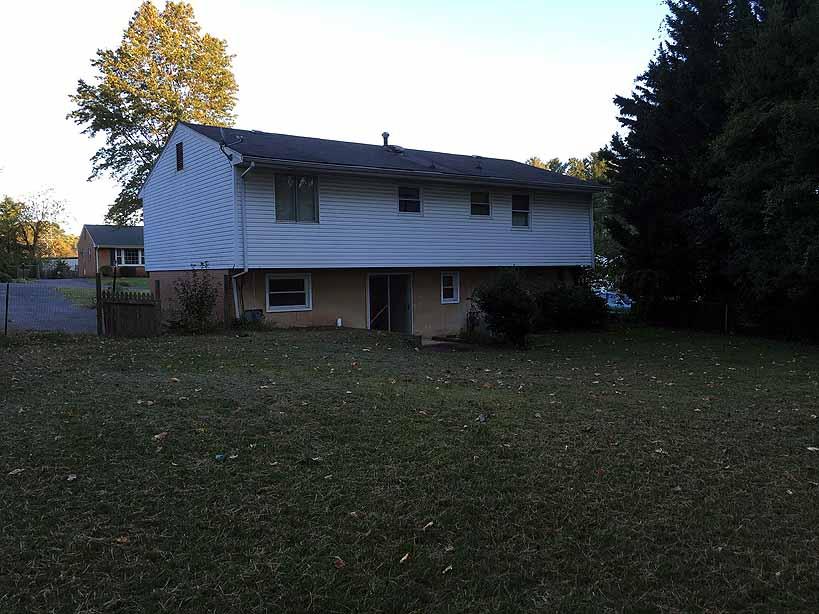 3743 Meadowlark Road Roanoke, VA 24018 - Photo 22 of 24 Bedford_va_real_estate_007