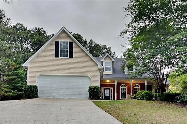 $2,290 | 1480 Princeton View Court, Loganville, GA 30052