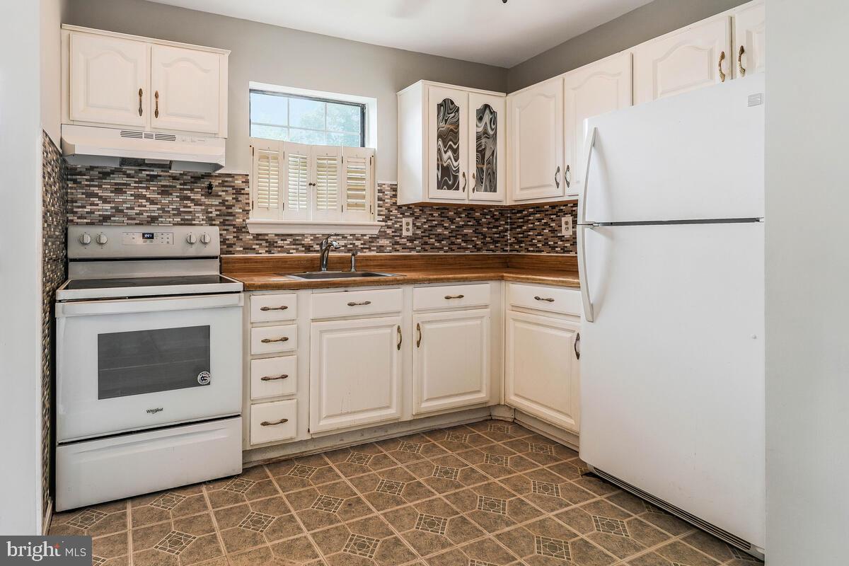 793 St Michaels Drive Bowie, MD 20721 - Photo 9 of 23