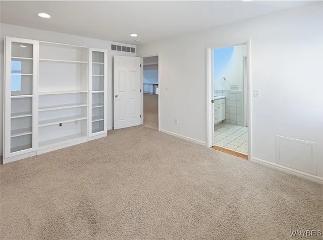 $825,000 | 9688 Carmelo Court, Clarence, NY 14032