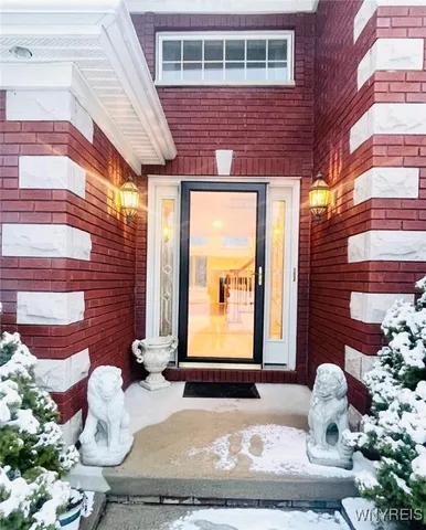 $825,000 | 9688 Carmelo Court, Clarence, NY 14032