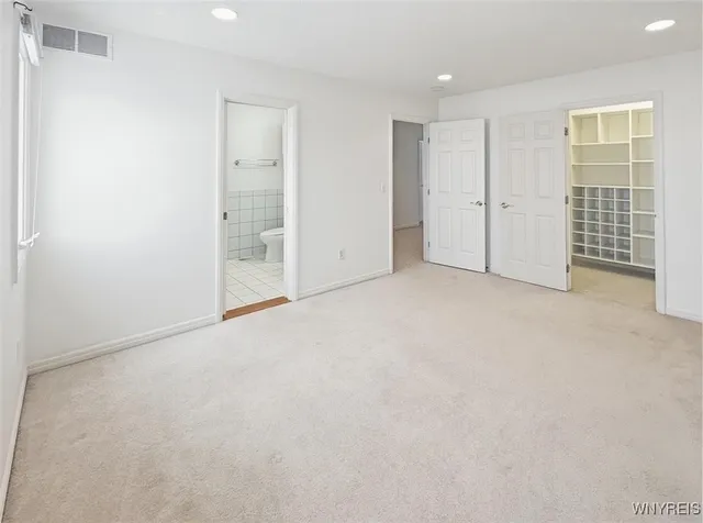 $825,000 | 9688 Carmelo Court, Clarence, NY 14032