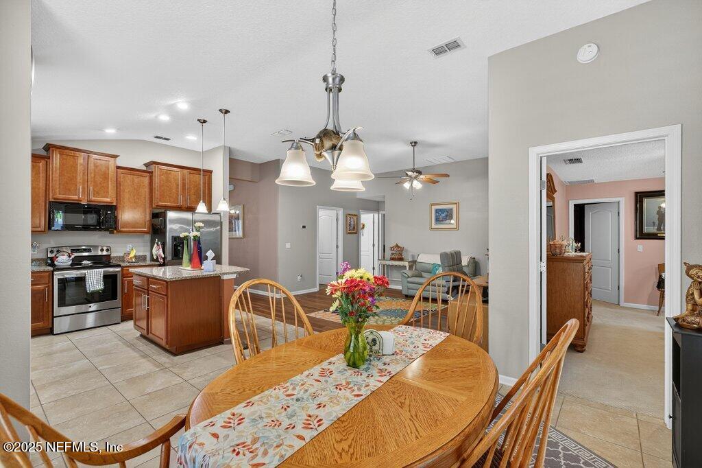 96060 Yellowtail Court Yulee, FL 32097 - Photo 18 of 55 Dining Room