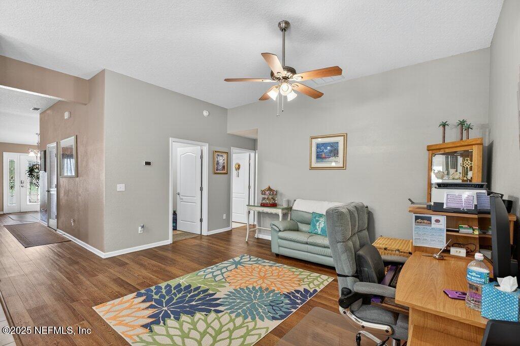 96060 Yellowtail Court Yulee, FL 32097 - Photo 25 of 55 Family Room