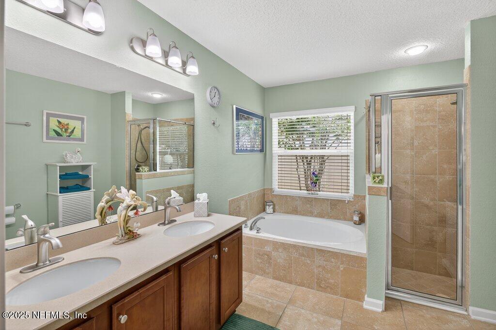 96060 Yellowtail Court Yulee, FL 32097 - Photo 31 of 55 Owner's Suite