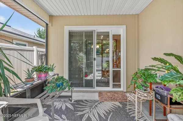 $330,000 | 96060 Yellowtail Court, Yulee, FL 32097
