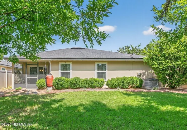 $330,000 | 96060 Yellowtail Court, Yulee, FL 32097