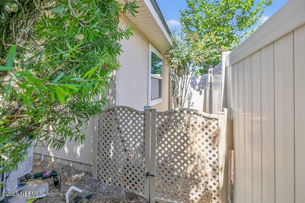 96060 Yellowtail Court Yulee, FL 32097 - Photo 48 of 55 Back Yard