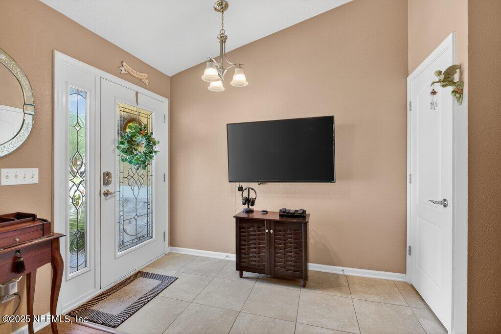 96060 Yellowtail Court Yulee, FL 32097 - Photo 9 of 55 Foyer