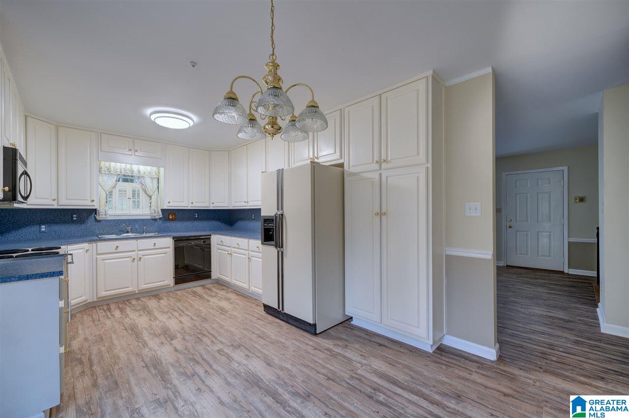 4348 Patty Lane Pinson, AL 35126 - Photo 8 of 31