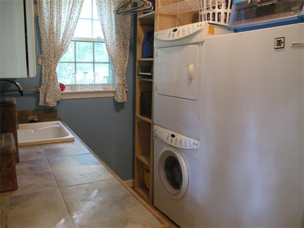 415 Middle Road Acushnet, MA 02743 - Photo 16 of 29 Gallery Image 16