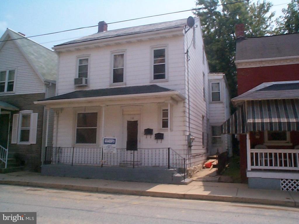 16 East Orange Street Lititz, PA 17543 - Photo 1 of 2