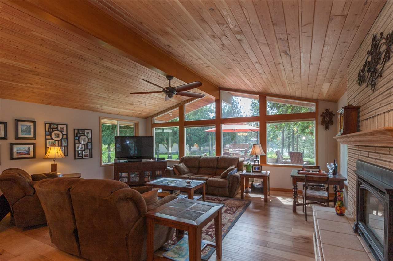 208 East Shore Road Nine Mile Falls, WA 99026 - Photo 2 of 20 Gallery Image 2