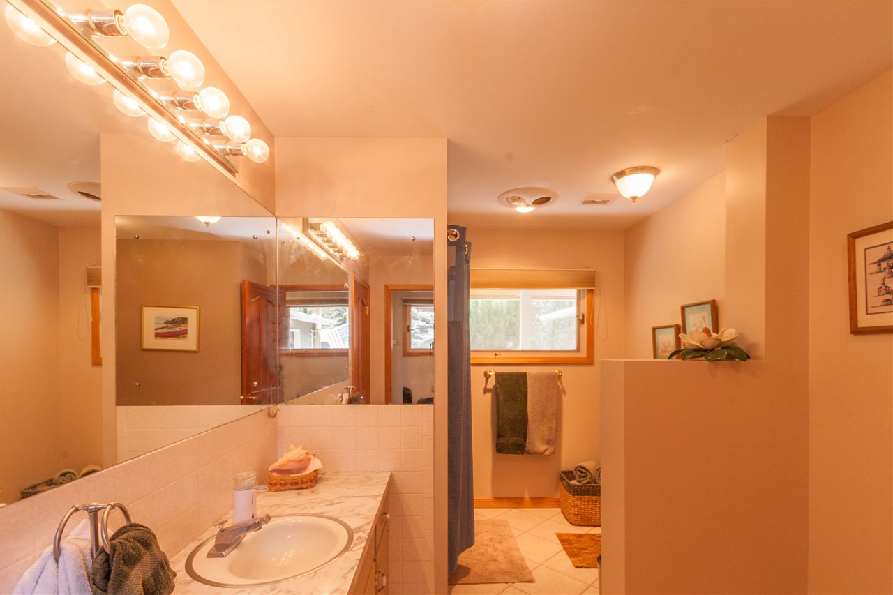 208 East Shore Road Nine Mile Falls, WA 99026 - Photo 10 of 20 Gallery Image 10