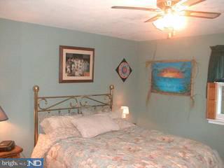 232 Overlook Road Ambler, PA 19002 - Photo 5 of 6 Gallery Image 5