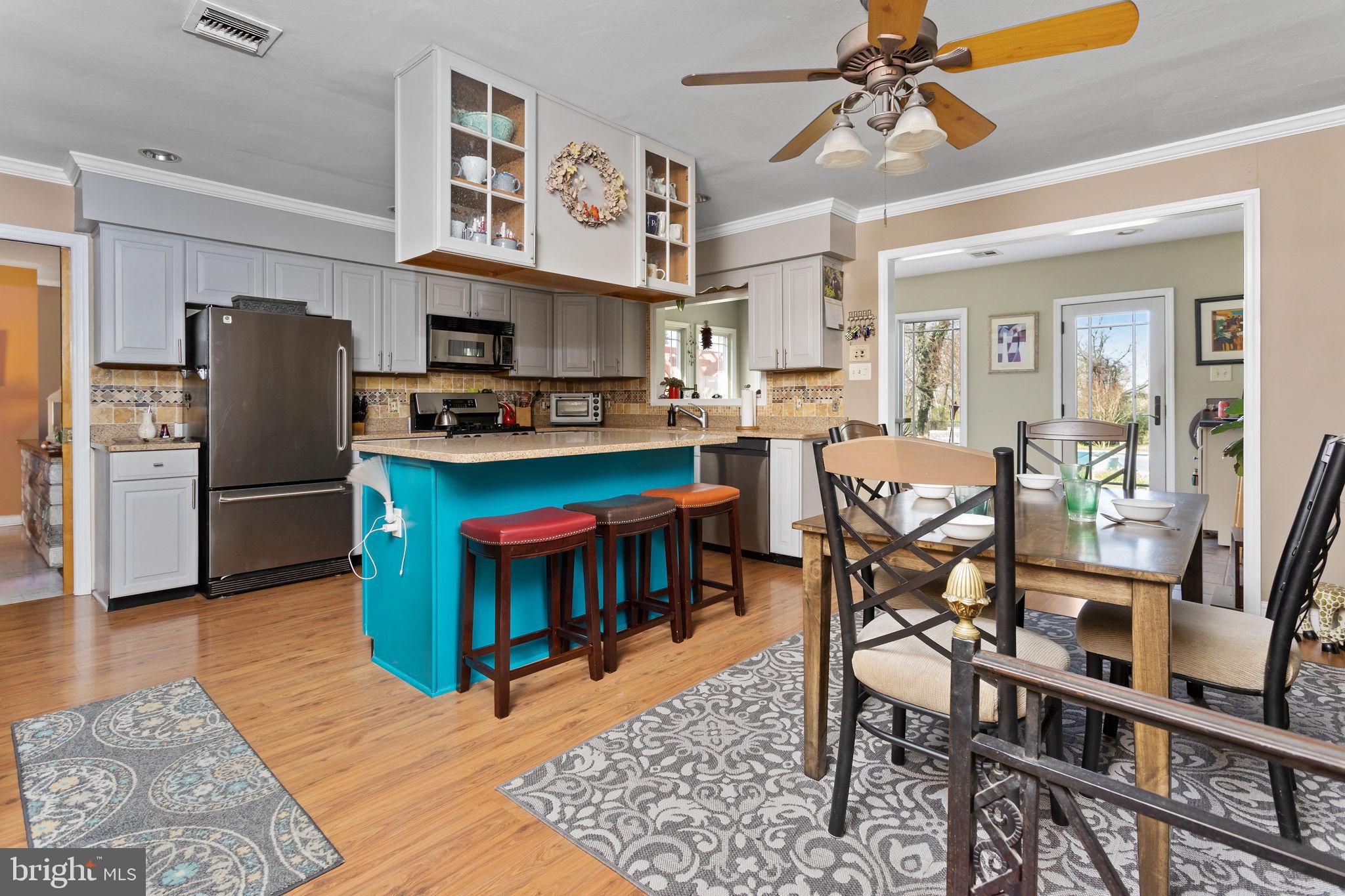 28 Wedge Drive Hamilton, NJ 08610 - Photo 17 of 55