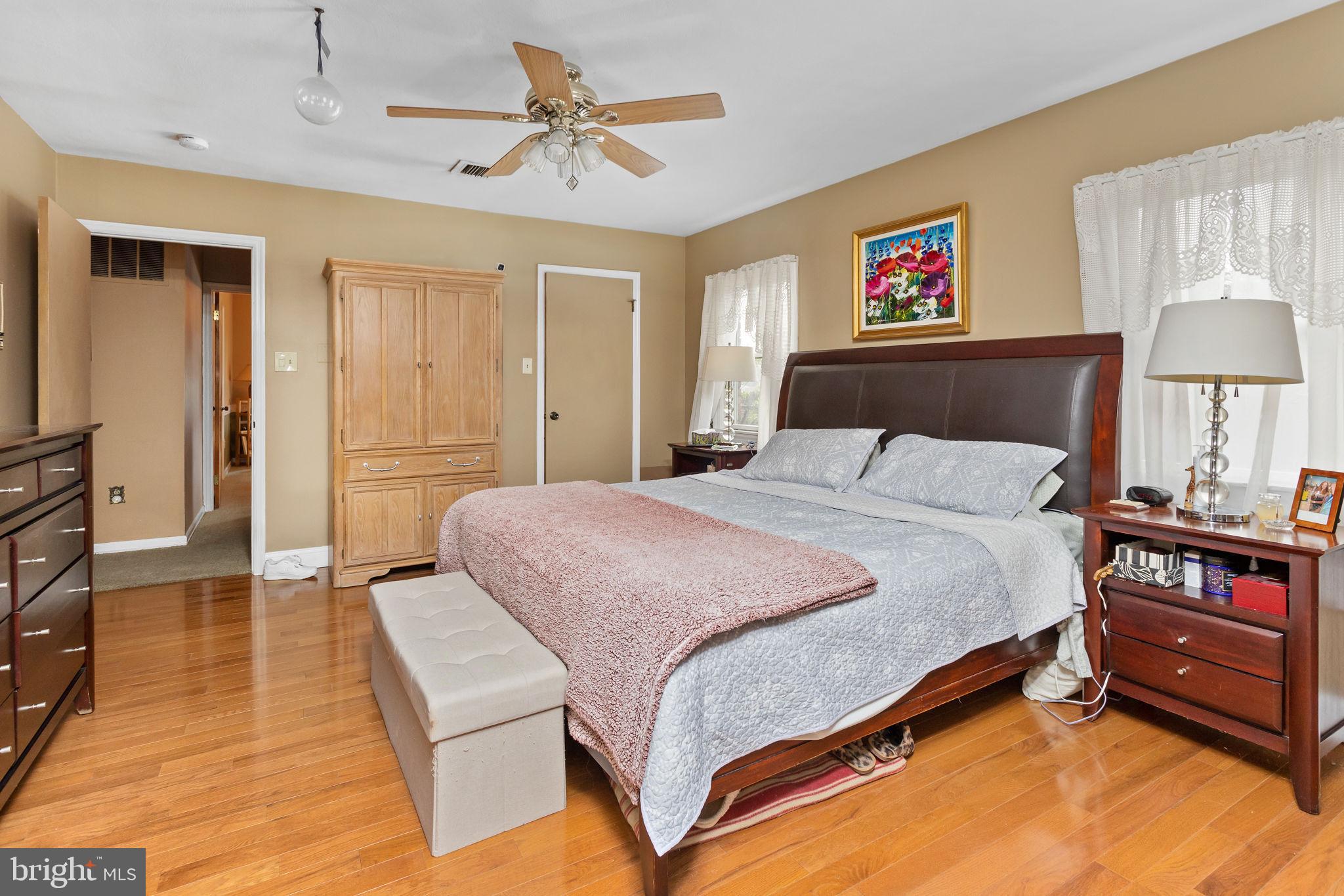 28 Wedge Drive Hamilton, NJ 08610 - Photo 30 of 55