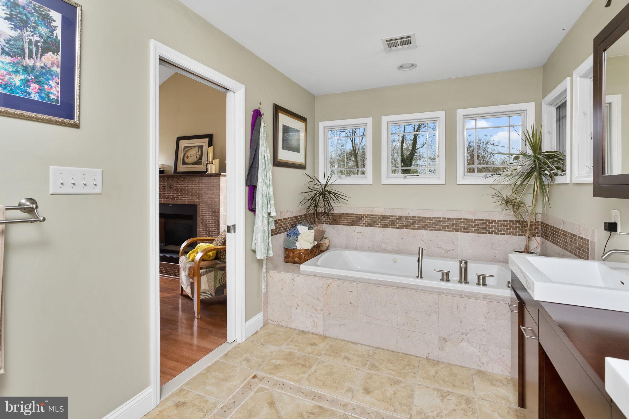 28 Wedge Drive Hamilton, NJ 08610 - Photo 34 of 55