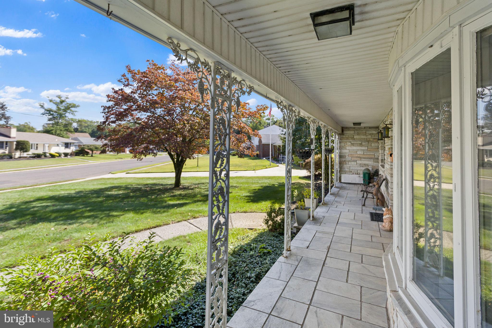 28 Wedge Drive Hamilton, NJ 08610 - Photo 8 of 55