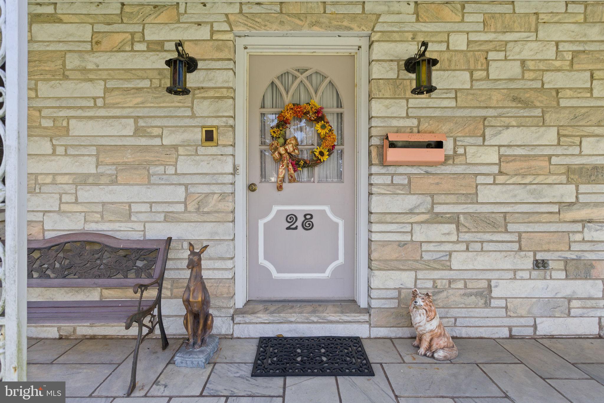 28 Wedge Drive Hamilton, NJ 08610 - Photo 9 of 55