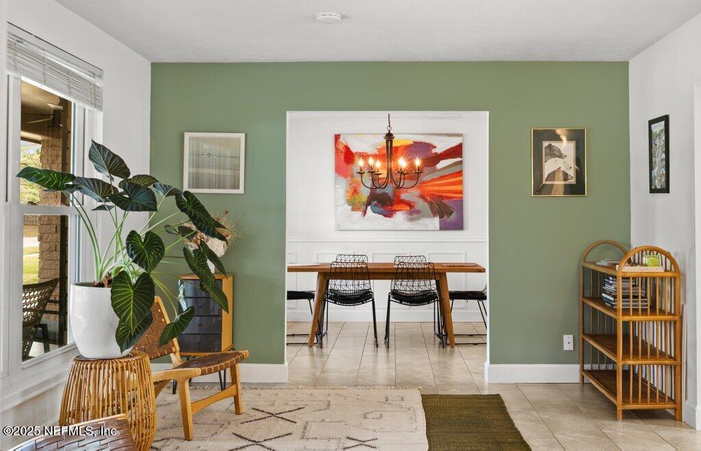 9480 Pickwick Drive Jacksonville, FL 32257 - Photo 4 of 43 a view of a workspace with furniture