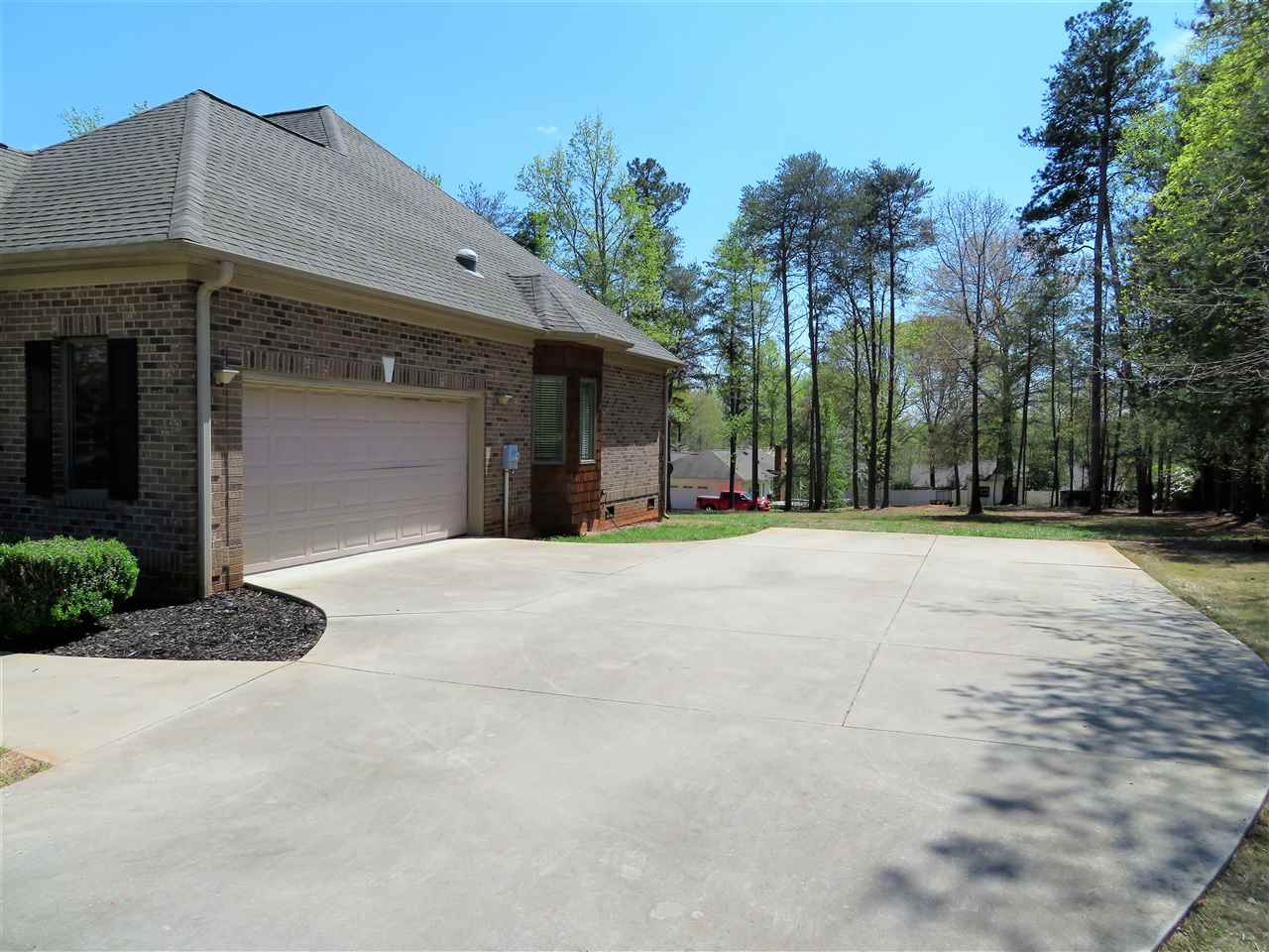 25 Kilbarry Court Inman, SC 29349 - Photo 2 of 29