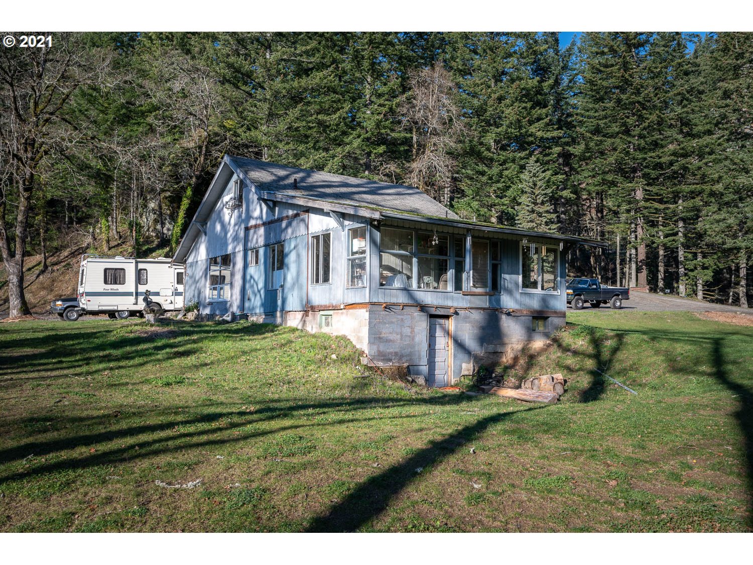 42 Sweeney Road Stevenson, WA 98648 - Photo 4 of 32 Gallery Image 4