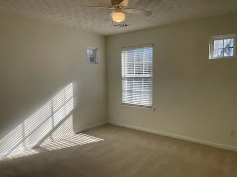 $2,095 | 264 Windcroft Circle Northwest, Acworth, GA 30101