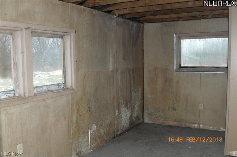 964 Center Road Conneaut, OH 44030 - Photo 6 of 11 Gallery Image 6