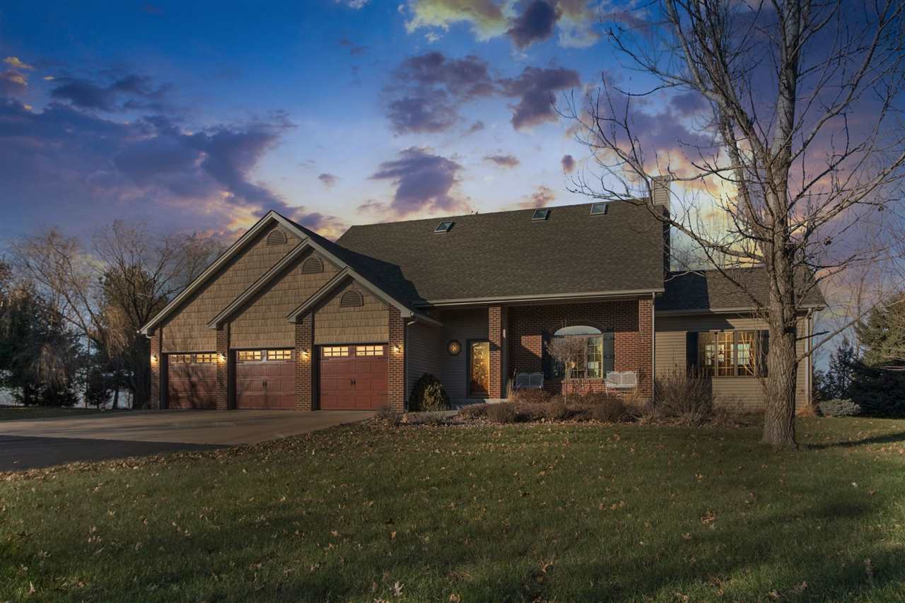 1574 Iwv Road Southwest Oxford, IA 52322 - Photo 1 of 50 Gallery Image 1