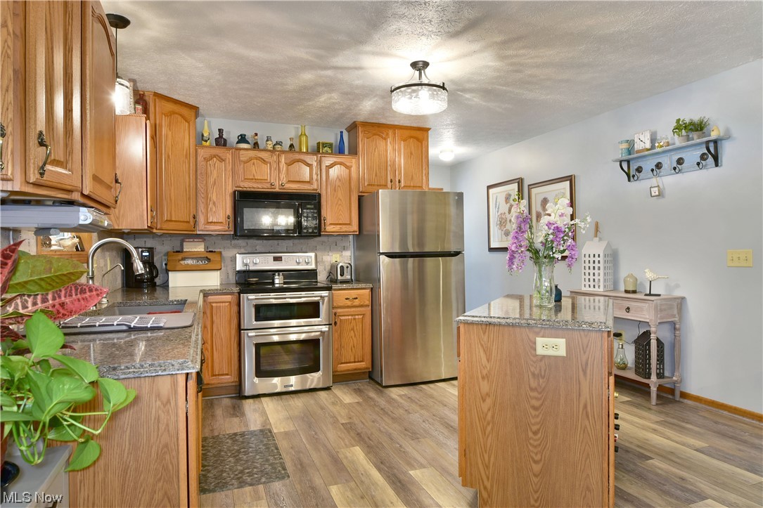 5472 Warner Road Kinsman, OH 44428 - Photo 13 of 35 Gallery Image 13