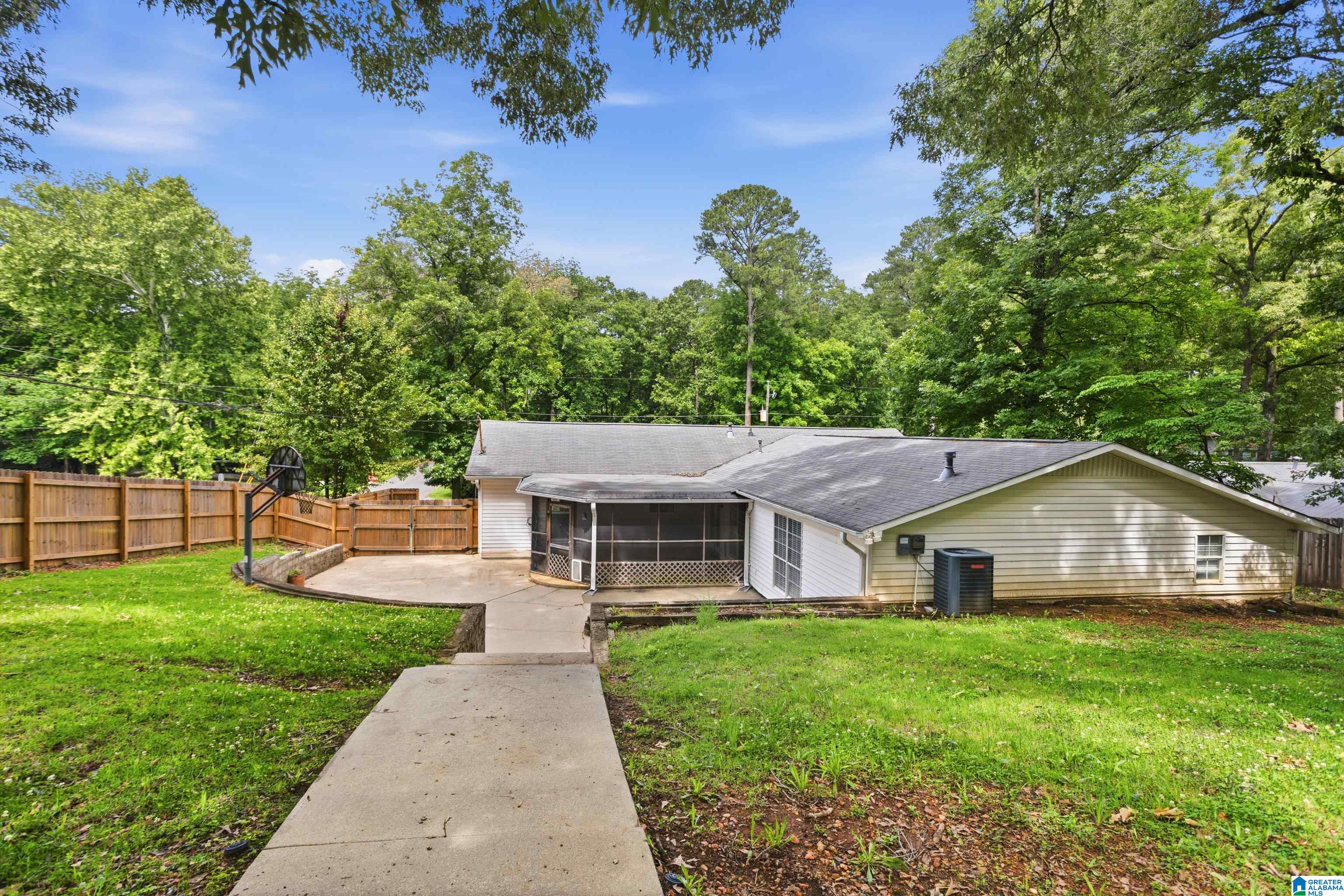 345 12th Street Southwest Alabaster, AL 35007 - Photo 39 of 52