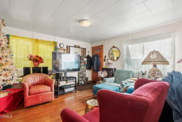 $1,150,000 | 10250 Nichols Lane, Mendocino, CA 95460