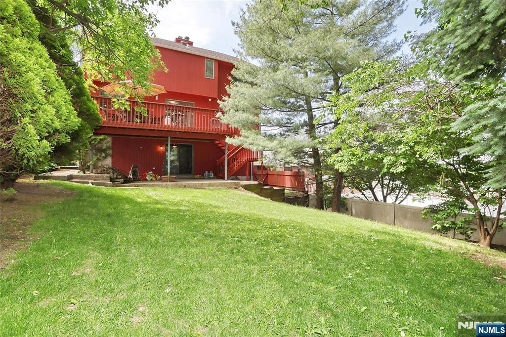 245 Highland Avenue Wood-Ridge, NJ 07075 - Photo 31 of 37