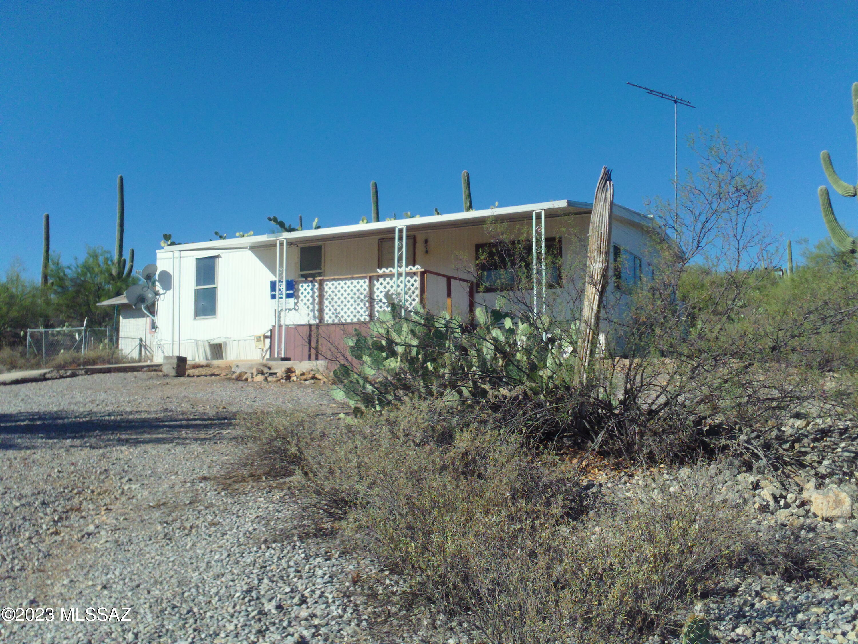 9930 West Picture Rocks Road Tucson, AZ 85743 - Photo 5 of 34 Gallery Image 5