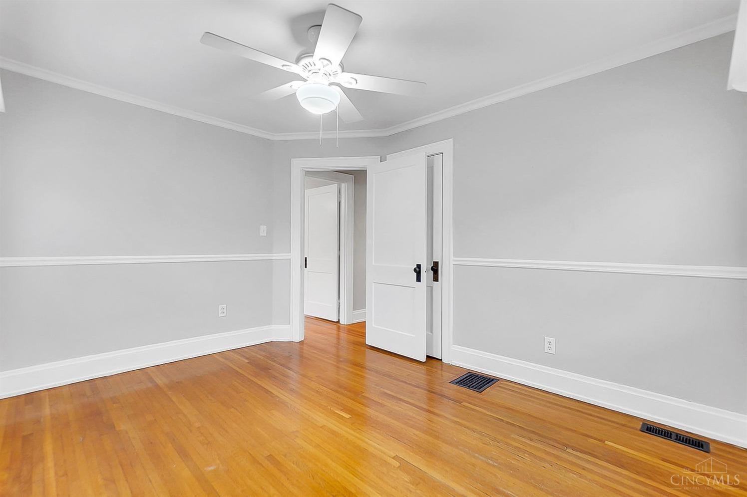 5835 Ridge Avenue Cincinnati, OH 45213 - Photo 25 of 32 Gallery Image 25
