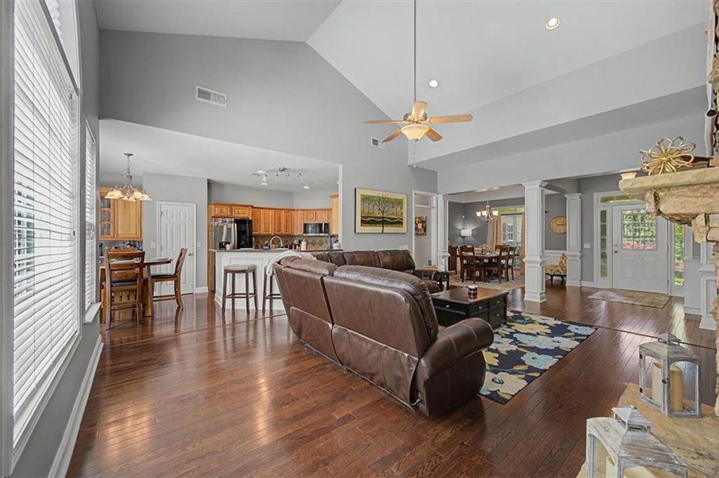 27 Roberson Drive Cartersville, GA 30121 - Photo 17 of 68