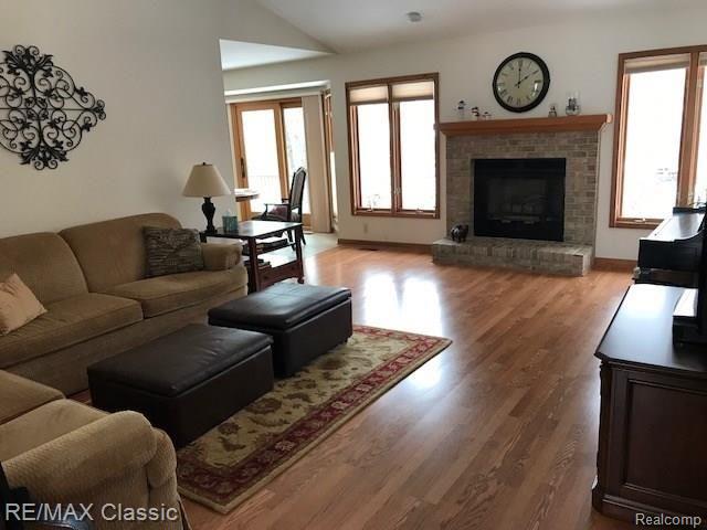 40906 Village Wood Road Novi, MI 48375 - Photo 11 of 28 IMG_6481.jpg