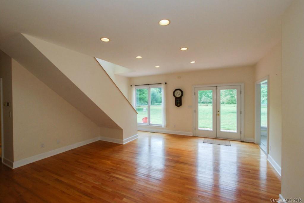6745 Campbell Road York, SC 29745 - Photo 6 of 13 Gallery Image 6