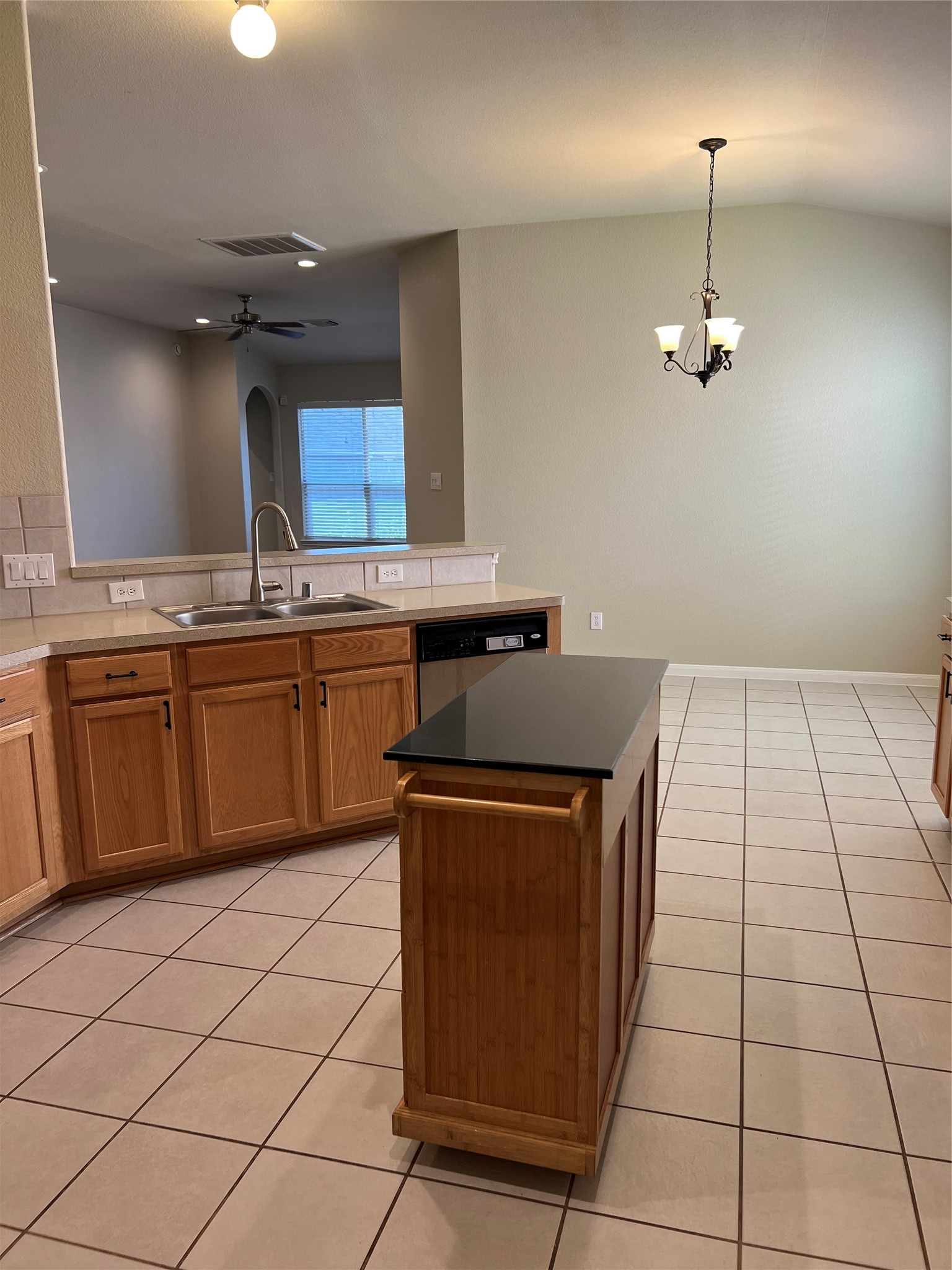 7031 Windy Run Court Spring, TX 77379 - Photo 8 of 31