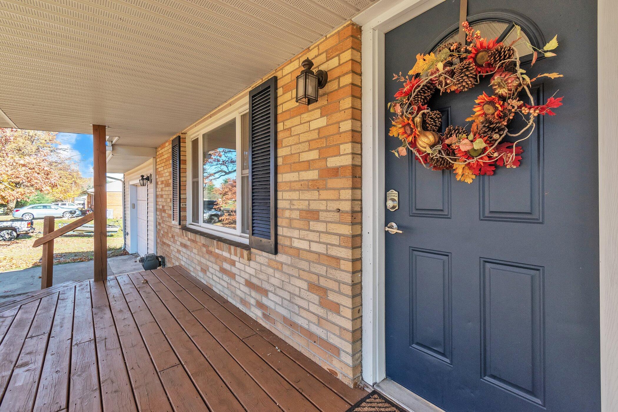 5071 Draper Road Jackson, MI 49201 - Photo 6 of 44 5071-Draper-Rd-WindowStill-Real-Estate-P