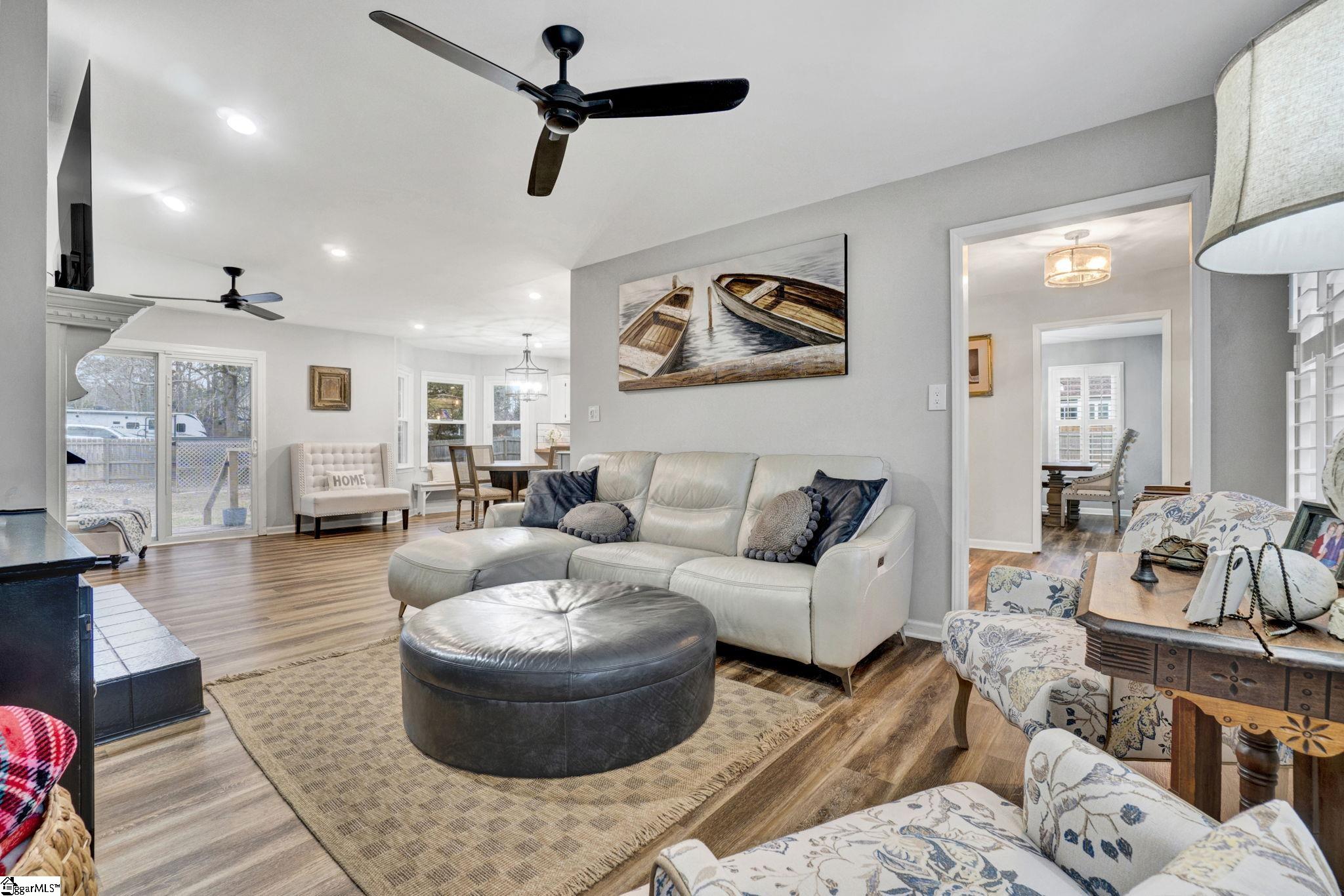 66 Cain Road Laurens, SC 29360 - Photo 6 of 50