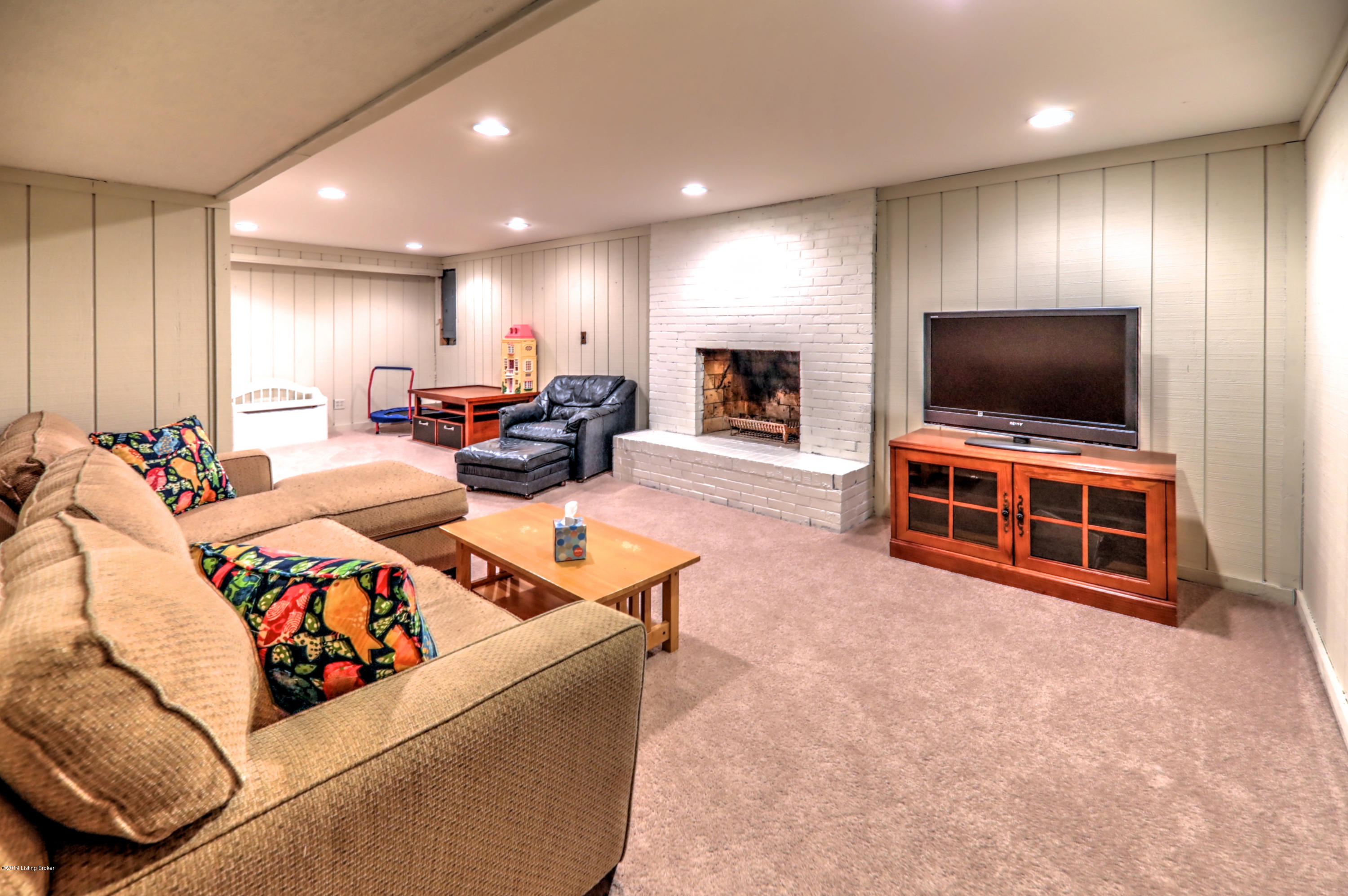 3302 Cross Pointe Road Louisville, KY 40241 - Photo 25 of 33 3302 Cross Point Rd 24
