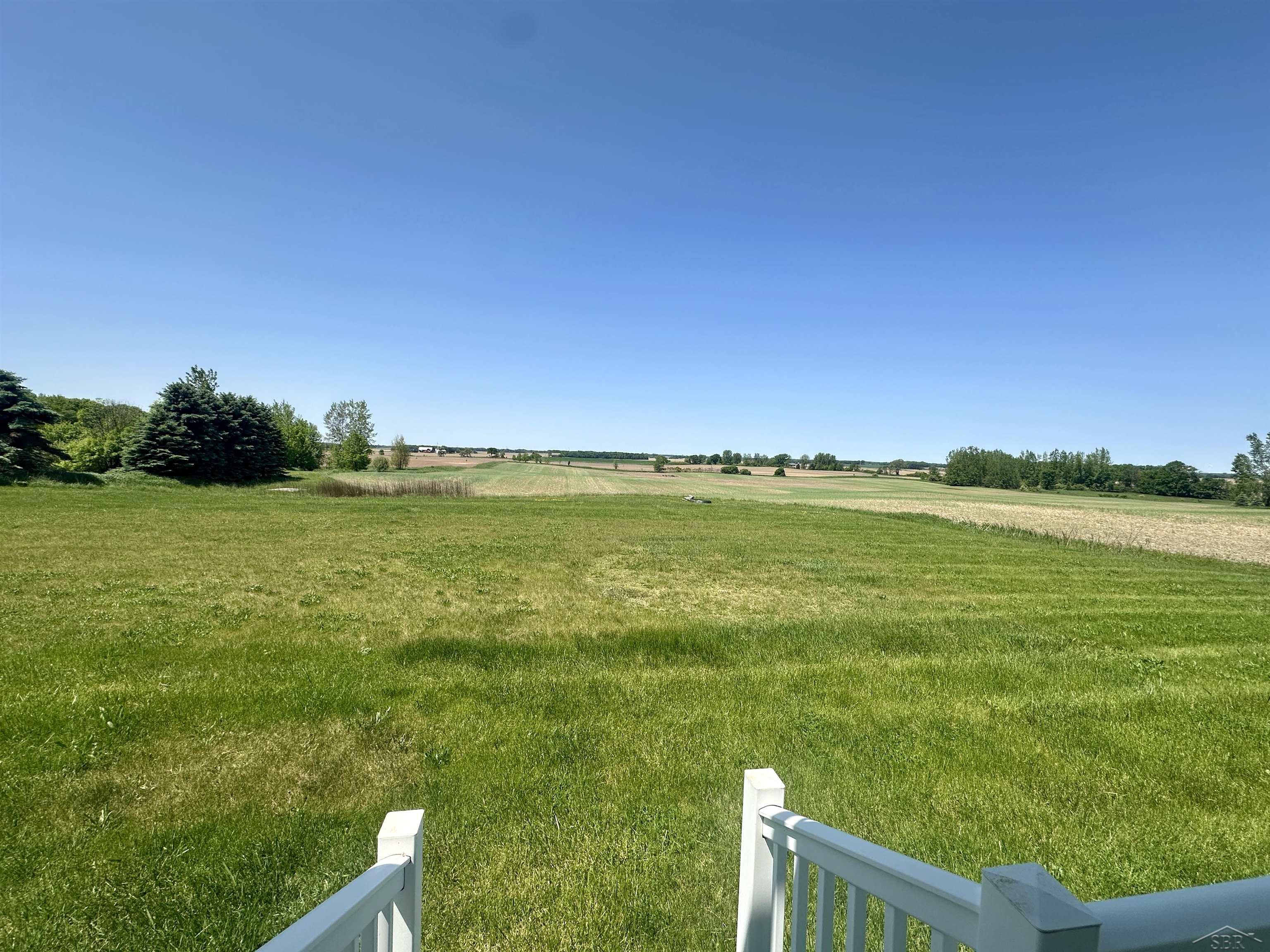 2649 Colwood Road Caro, MI 48723 - Photo 2 of 47